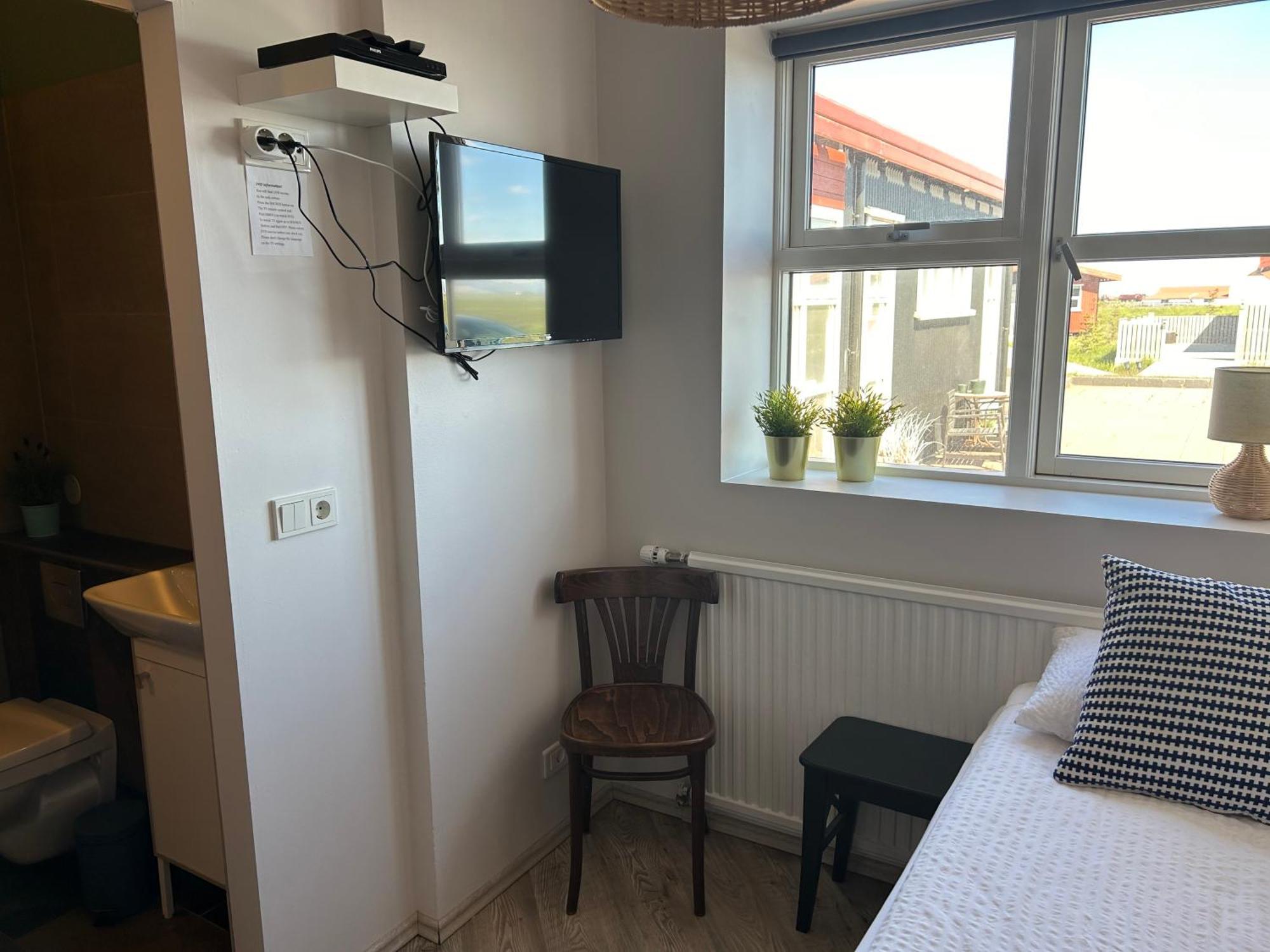 Lindartun Guesthouse Exteriör bild